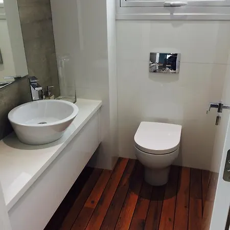 Seafront Penthouse Апартаменты