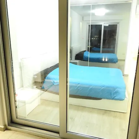 Апартаменты Seafront Penthouse Лимасол