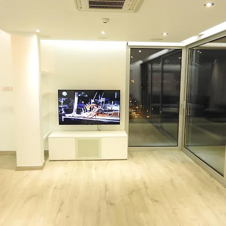Seafront Penthouse * Limassol
